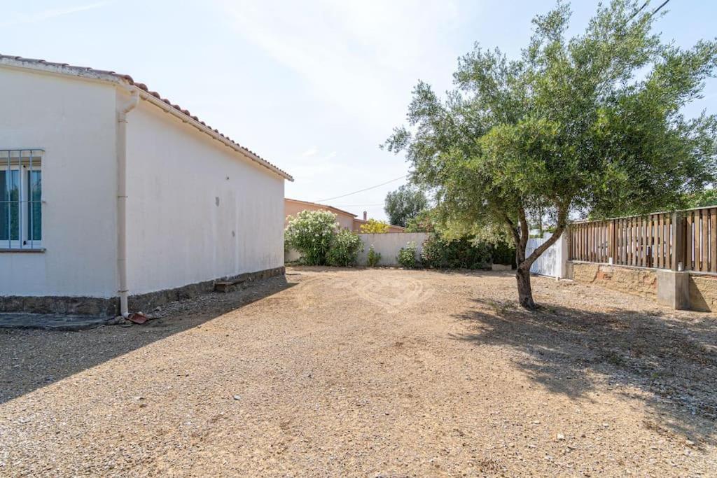 Mb1-House With Big Garden ,Swimming-Pool, & Barbacue In Roses Βίλα Εξωτερικό φωτογραφία